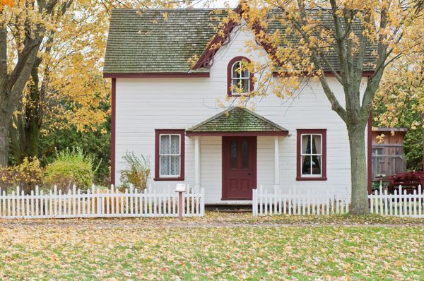 Budowa własnego domu – co warto wiedzieć na starcie?